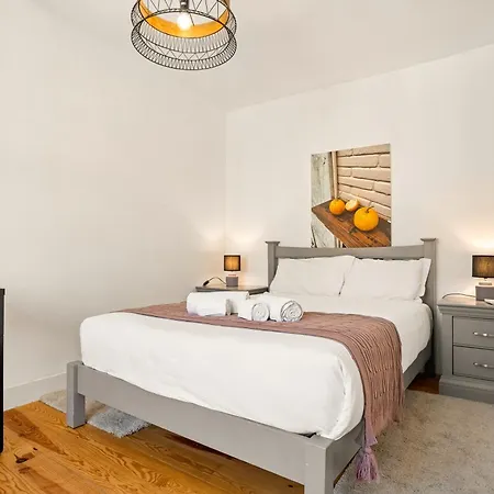 Spacious & Luxurious Penthouse In The Heart Of Appartement Lissabon