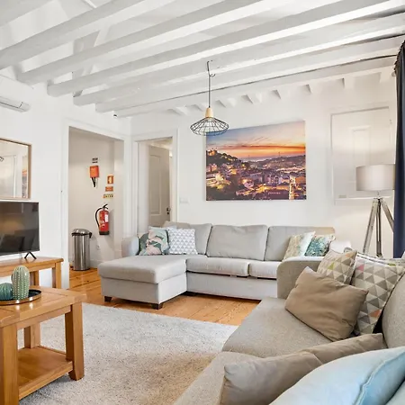 Spacious & Luxurious Penthouse In The Heart Of Appartement *