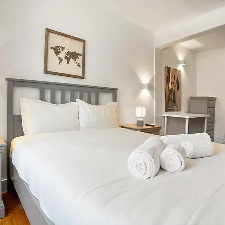 Διαμέρισμα Spacious & Luxurious Penthouse In The Heart Of